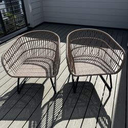Outdoor Patio Set With Love Seat, 2 Chairs, Side And Coffee Table. 