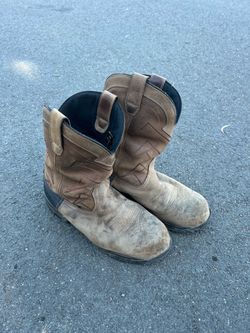 Men’s Shoes Size 11-1/2, Heavy Duty Irish Settler Steel Toe Work Boots. In Fair Condition with No Rips, Simply Normal Wear. ONLY: $10 !