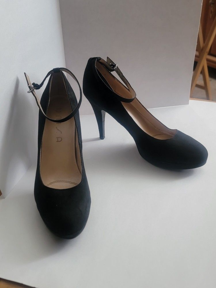 Unisa Black Ankle Strap Shoe