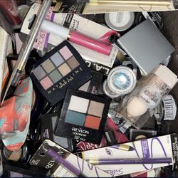 NEW Makeup $0.25-$1.00