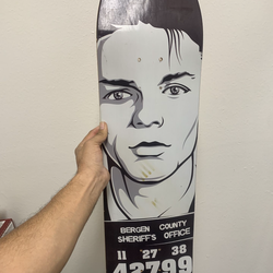 Skate board (frank Sinatra mug shot)