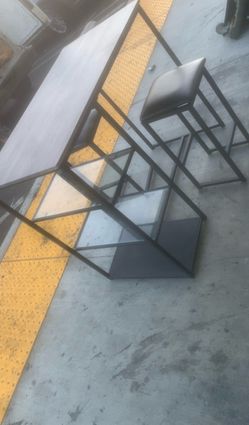 Dinning room table with bar stools