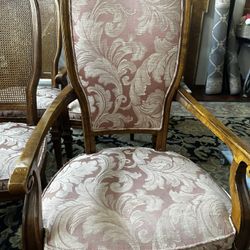 Set Of 8 Dining Chairs 