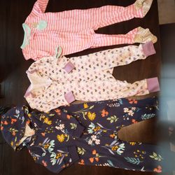 Girl 12 Mo Pjs  fleece sleepers 12 total