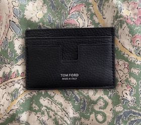 TOM FORD Mens T- Line Grained Leather Card Holder . Made In Italy.