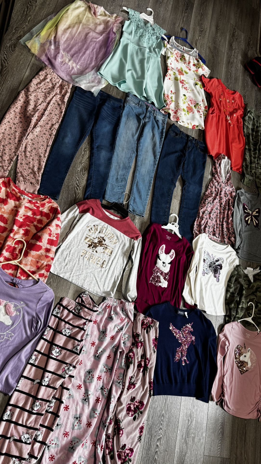 Girls Clothes Size 7,8 In New Condition