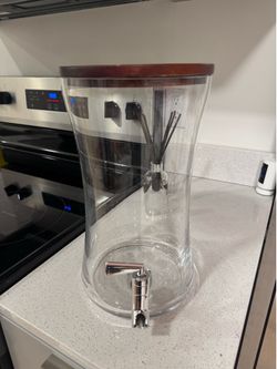 Glass Beverage Dispenser