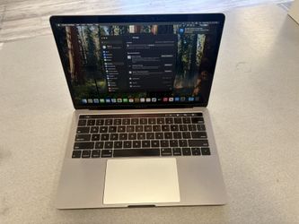 2019 MacBook Pro i5 With Touch Bar