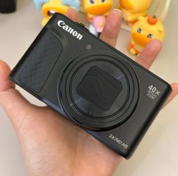 Canon PowerShot SX740 HS – 20.3MP Digital Camera | 40x Optical Zoom | 4K UHD | Excellent Condition