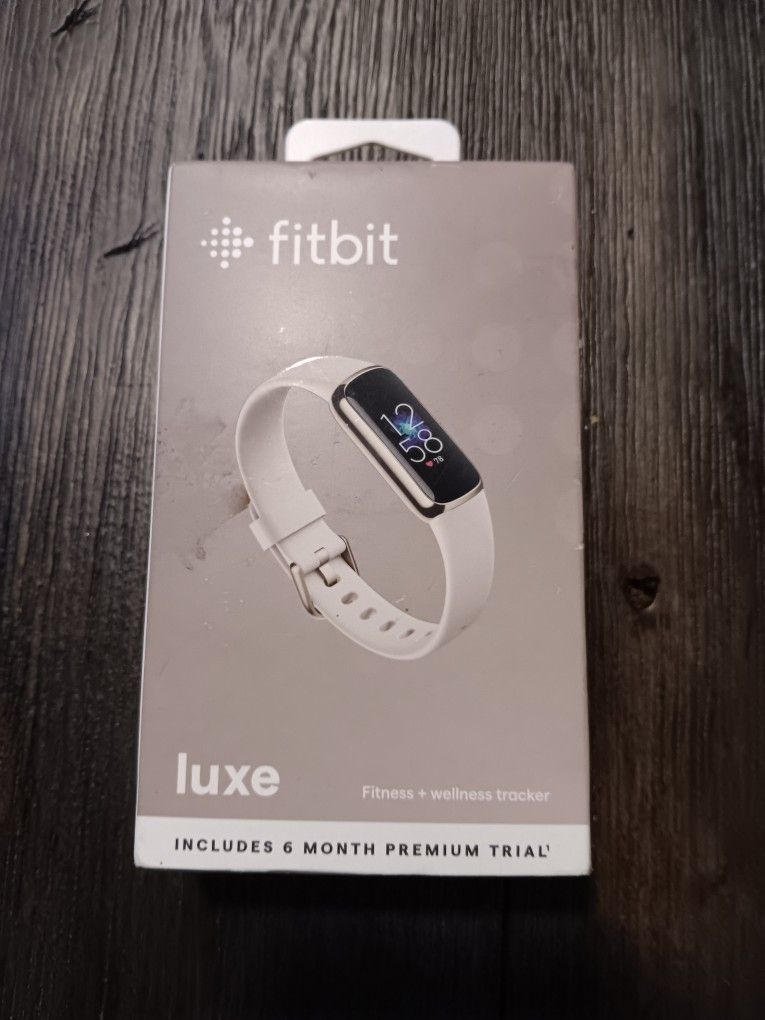 Fitbit Luxe