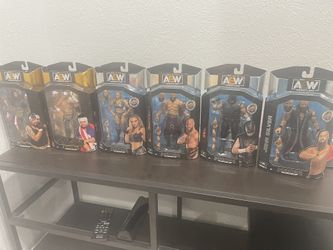 Wrestling Figures !