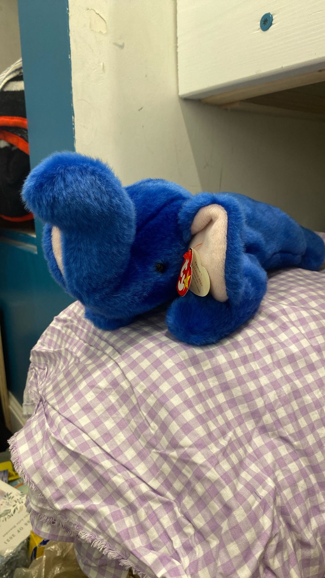 Rare TY beanie baby elephant plushie (Peanut) 1998