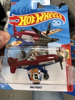 Hot wheels airplane