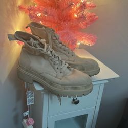 H&M Light Pink Boots 
