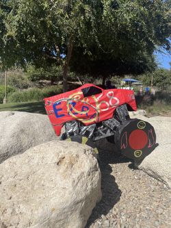 Monster Truck And Number 3 Piñata 