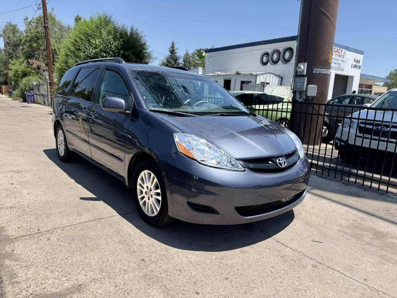 2010 Toyota Sienna