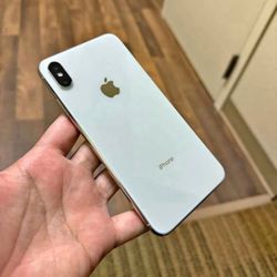 Apple iPhone X Unlocked 