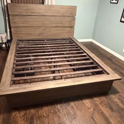 Queen Size Bed Frame 