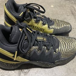 Brand New Donovan Mitchell’s Size 8.5 Mens