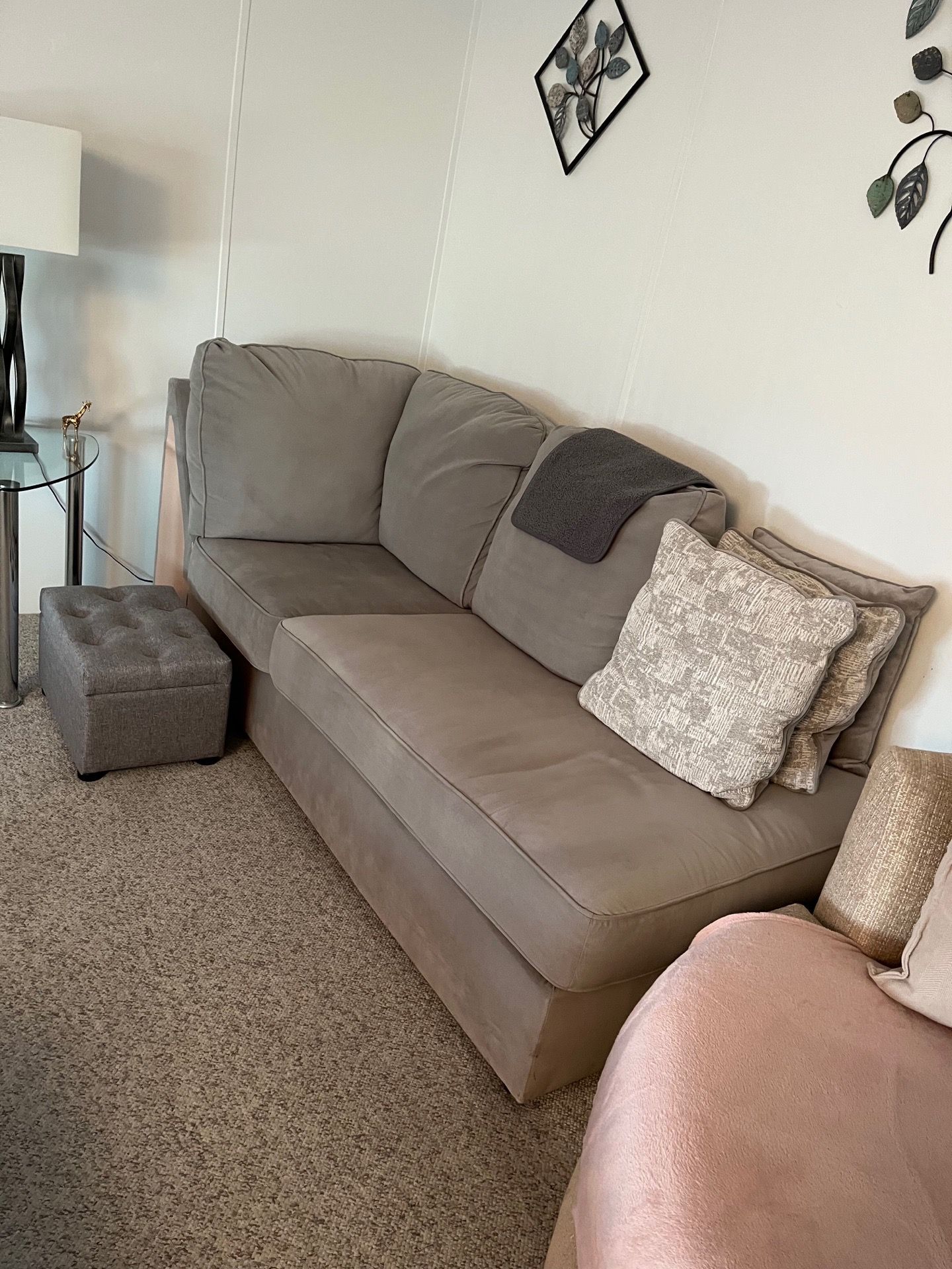 Sectional couch