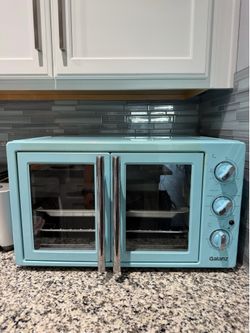 Galanz 1.5 Cu Ft Retro French Door Toaster Oven with Air Fry in Bebop Blue