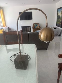 Table lamp with marble stone