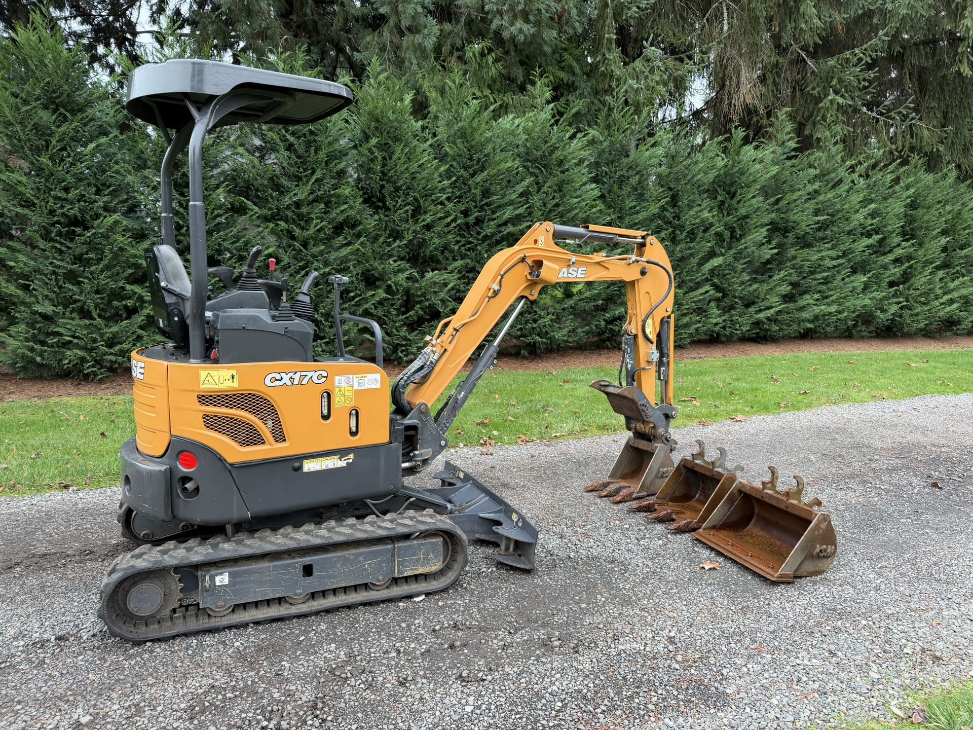 2021 Case CX17C Mini Excavator - 1,073 hours - 4K Weight - 3 Buckets