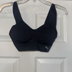 Women’s Puma Black Sports bra (S)