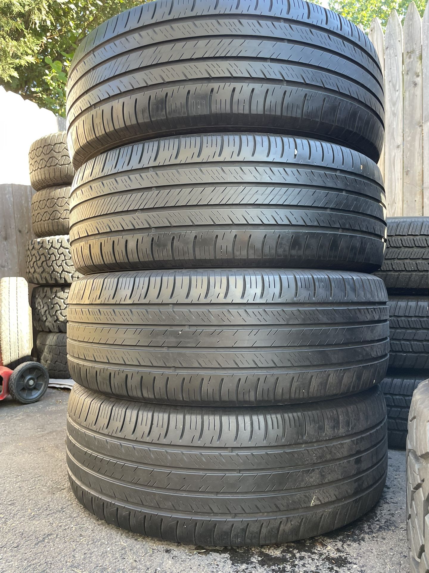 255/65/18 HANKOOK Kinergy