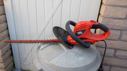 Black & Decker saw and Craftsman leaf blower