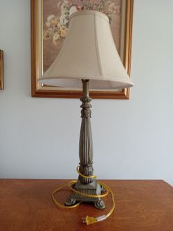 Retro, vintage table lamp in very good condition