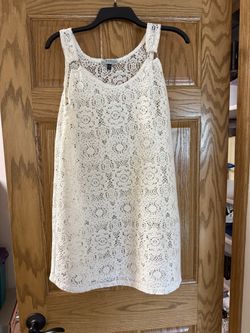 Beach swimsuit cover-up