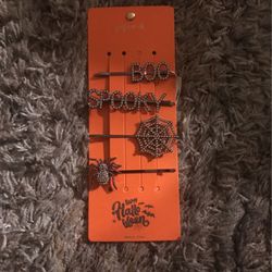 New Halloween hair clips .
