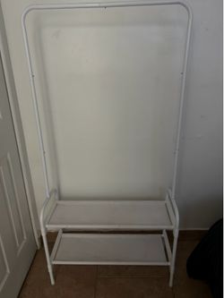 Clothing rack