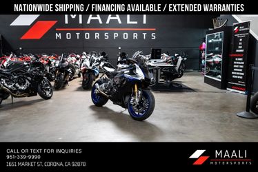 2018 Yamaha YZF-R1M
