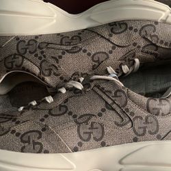 Gucci Shoes 
