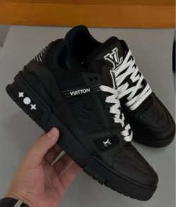 LV trainer shoe