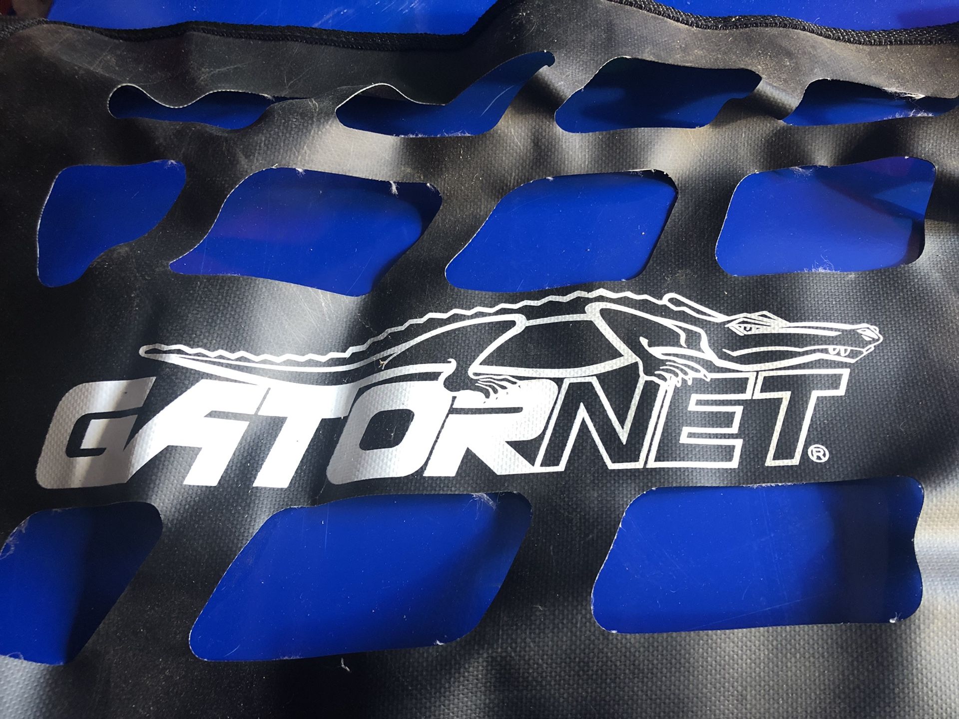 Gator net tailgate Net For Small Trucks