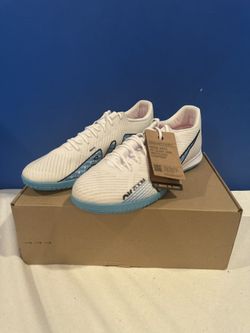Nike Vapor 15 Soccer Indoor Shoes Size 13mens