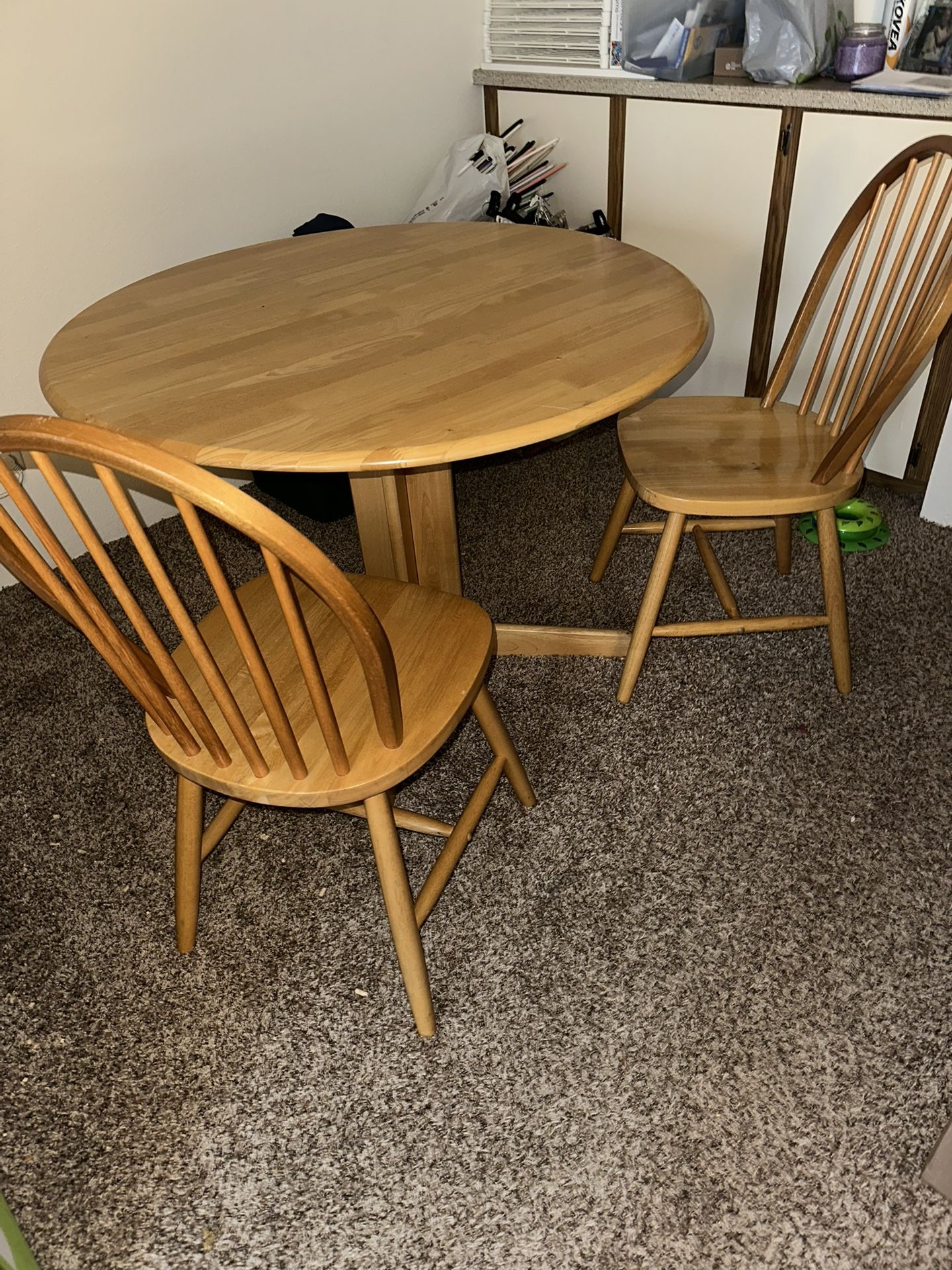 Round Dining Table & 2 Chairs