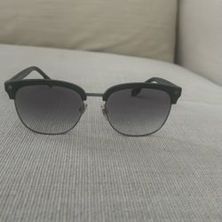 Burberry Sunglasses 