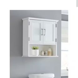 Glacier Bay Shaker Wall Cabinet 23” (White & Dove Gray Available)