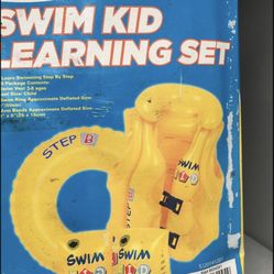 Swimming Kids Set Brand New In Box 🎁