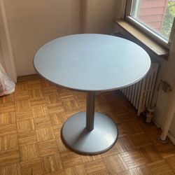 Round Dinning Table - Seats Up To Four 