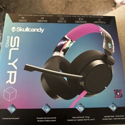 Skullcandy SLYR Pro Gaming Headset - Sealed - Brand new 