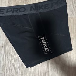 Nike Pros 