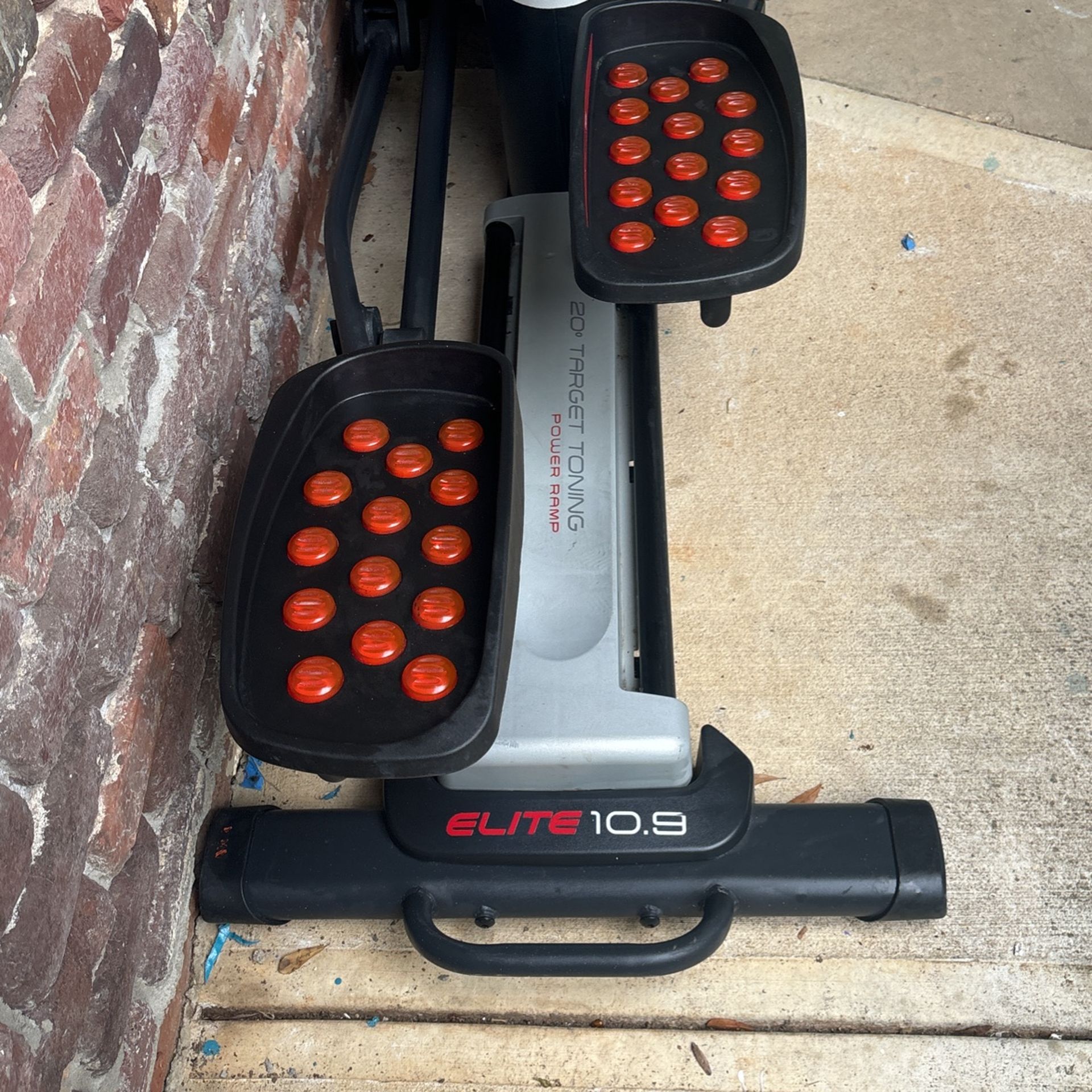 Nice Elliptical For Leg And Hand IFIT NordicTrack