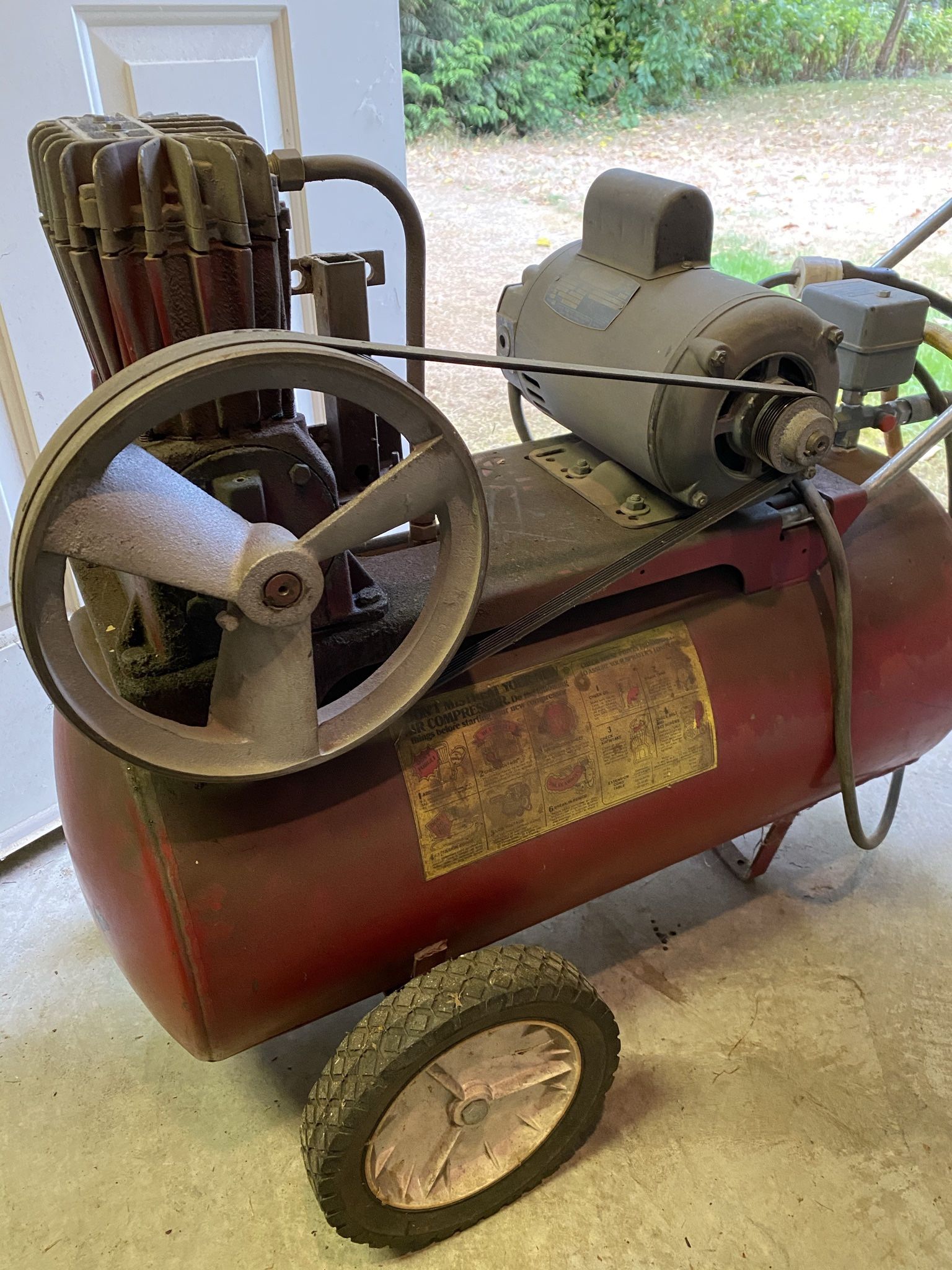 Sears Twin Cylinder Air Compressor