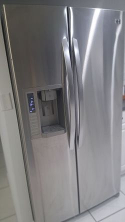 Refrigerador 36"×70" Work Perfect Make Ice and Water