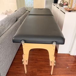 Massage Table 